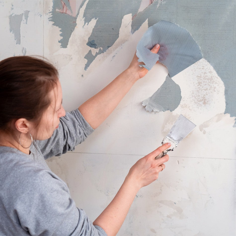 cómo quitar papel pintado de una pared