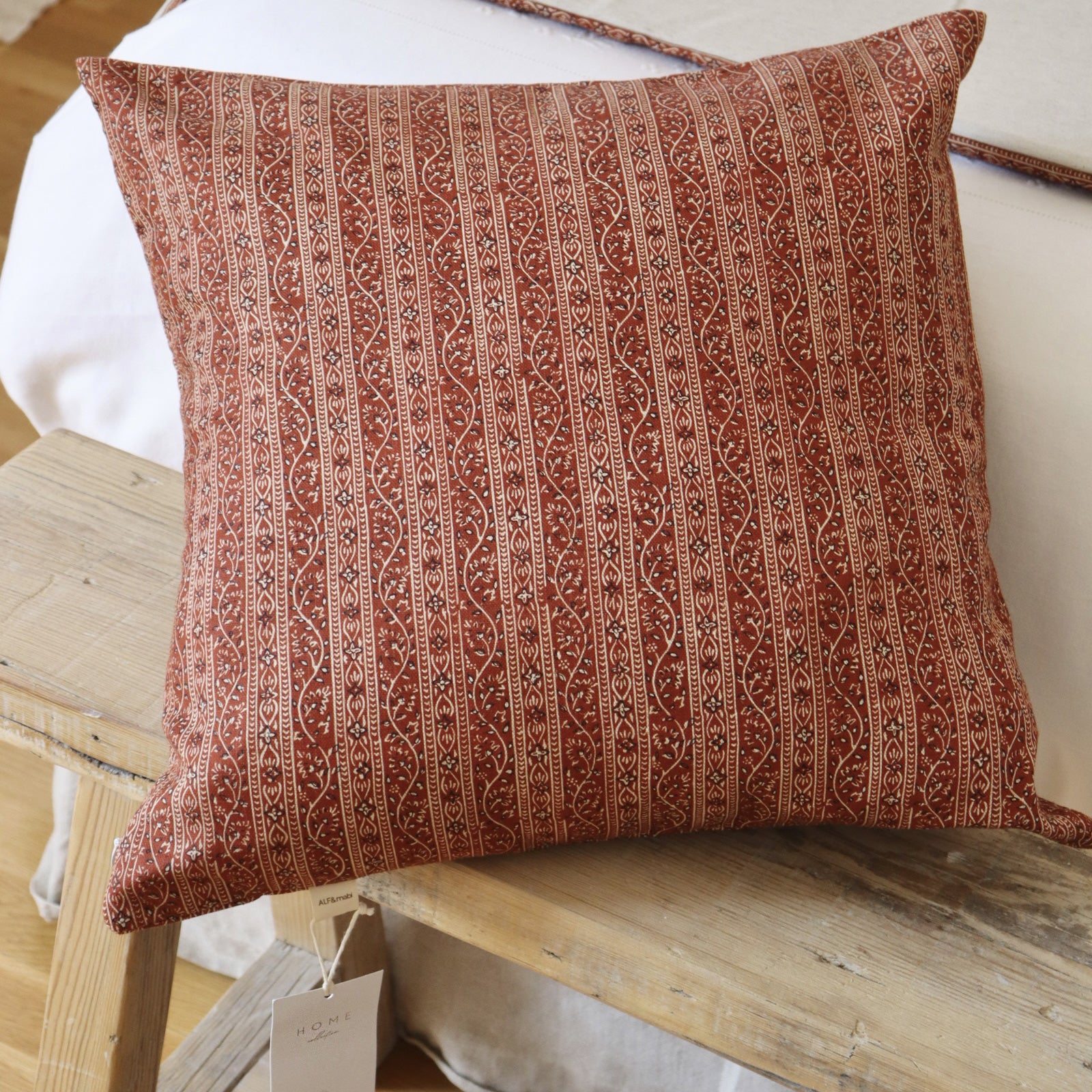 Cojín Surya Terracota