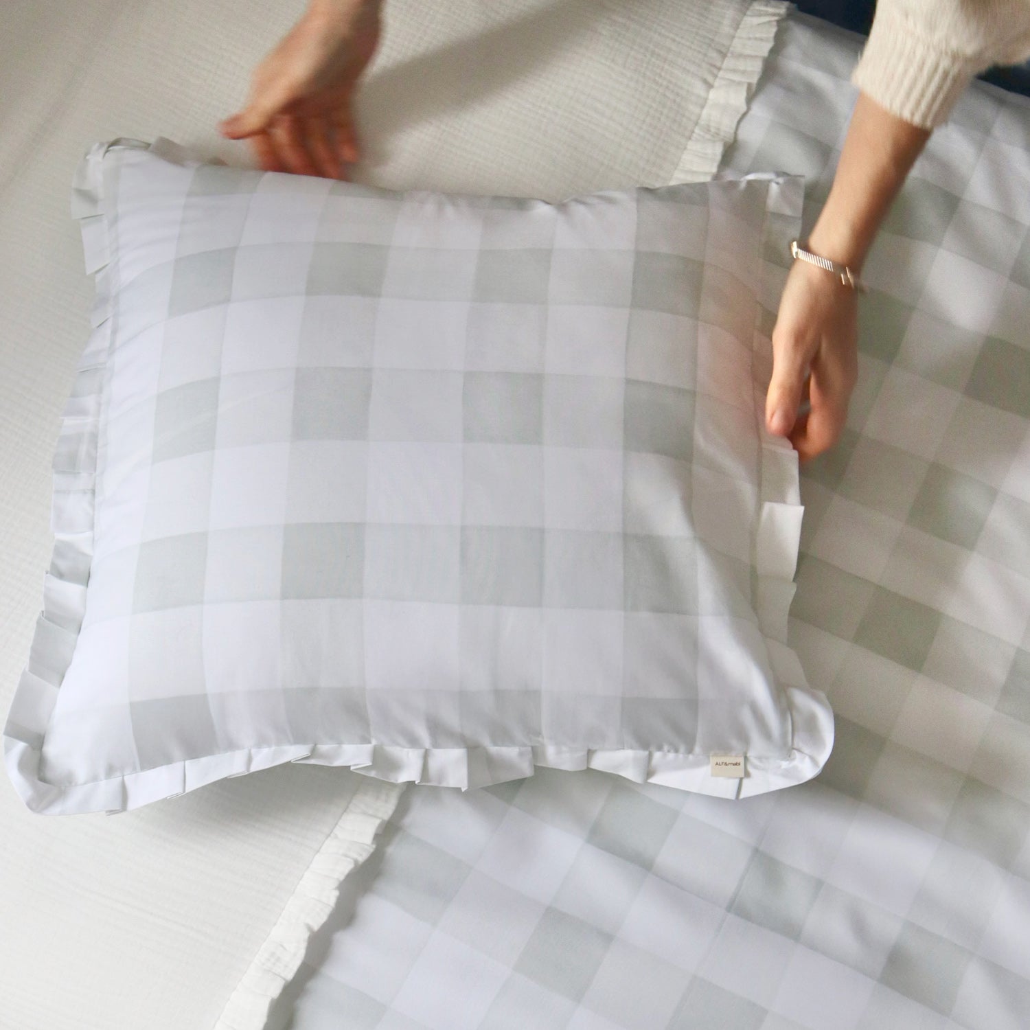 Funda de almohada volantes vichy verde cuadrada