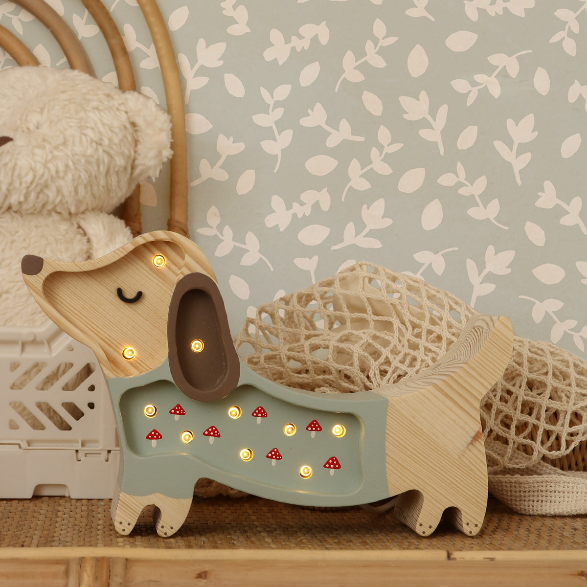 Lampara infantil de madera modelo Perro marca Little Lights
