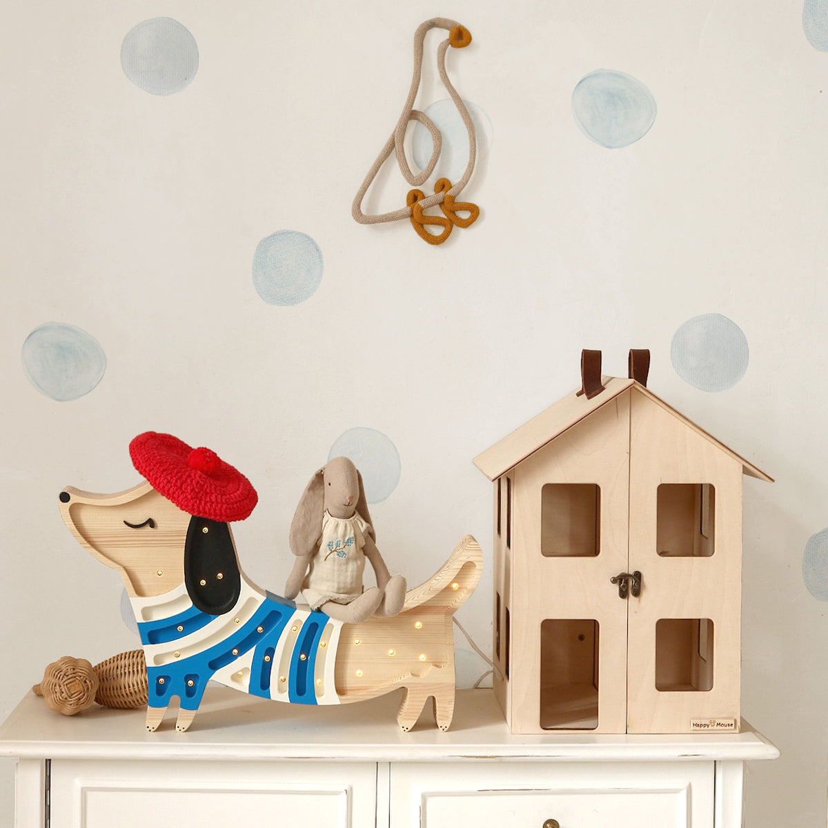 Lampara infantil madera tallada Perro francés