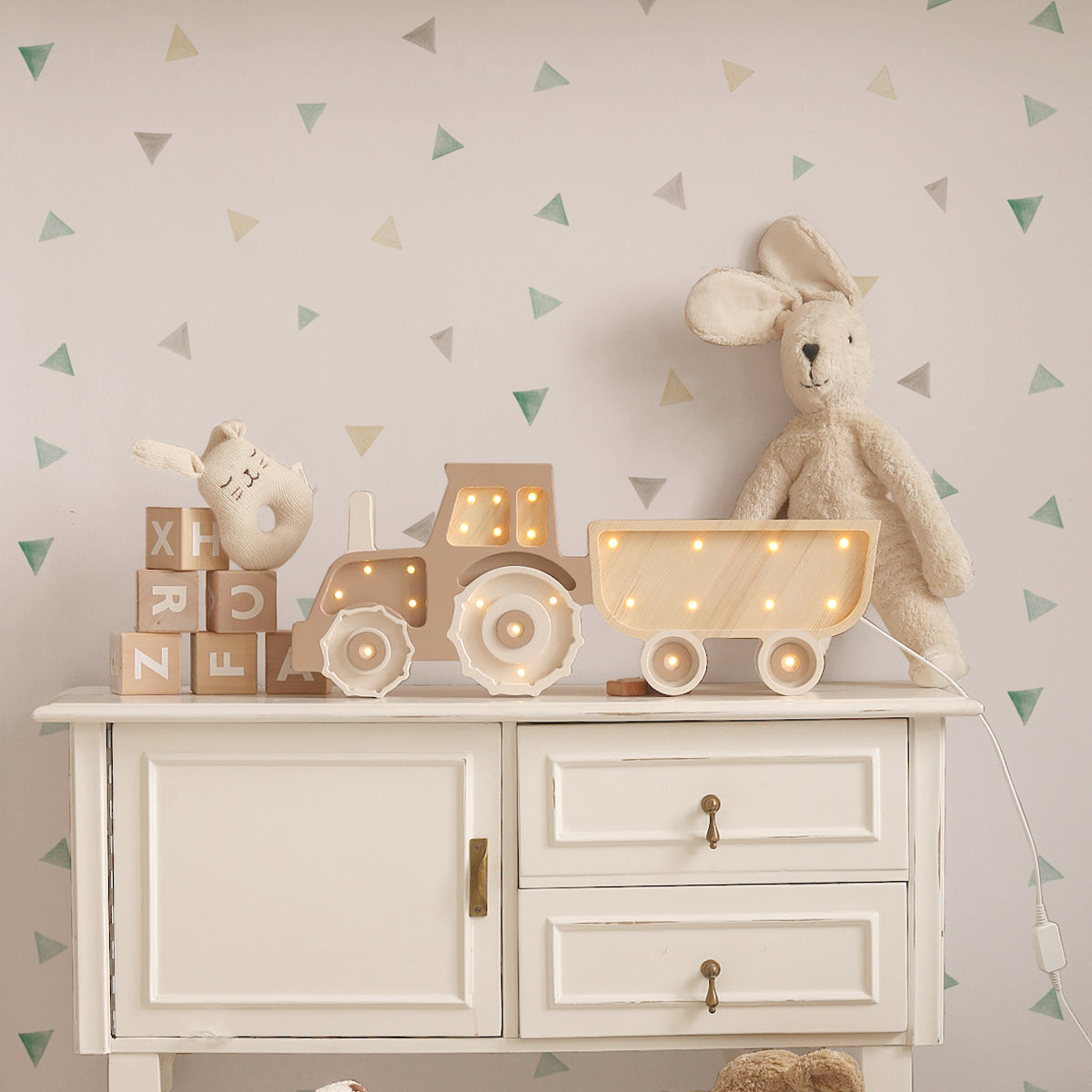 Luz de noche infantil LED tractor de madera