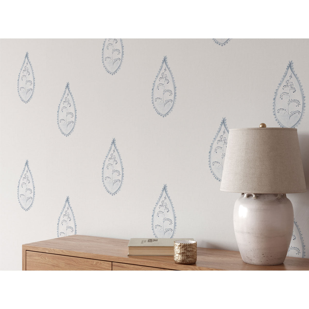 Papel pintado Azul y blanco hueso elegante con estampado paisley