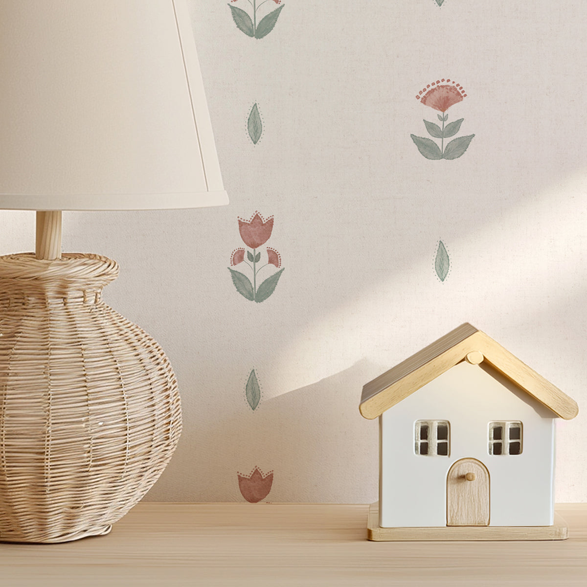 Papel pintado flores indias rosa y verde para la decoración