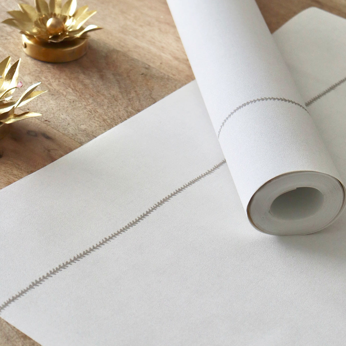 Papel pintado Monica Sand Grey
