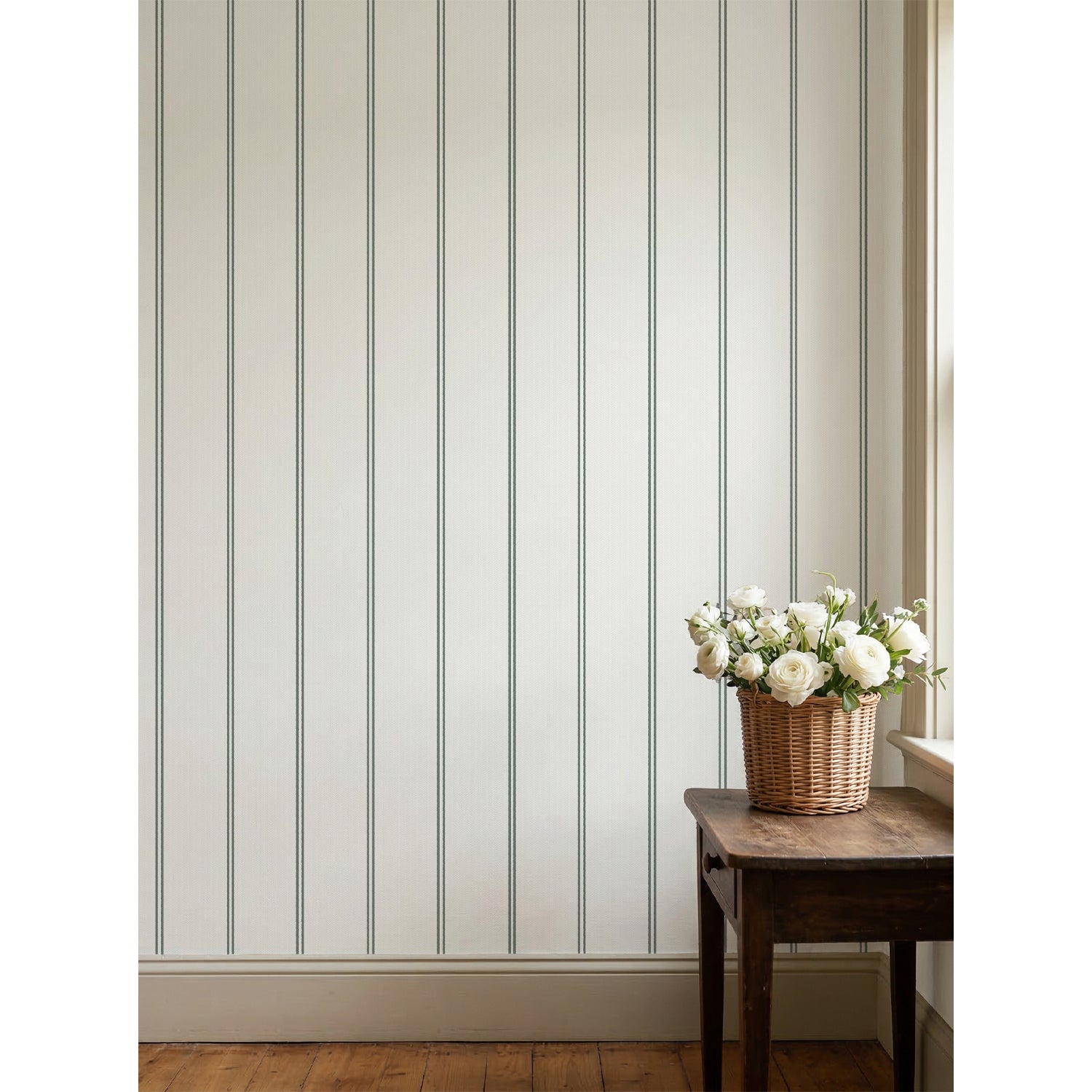 Papel pintado Rayas dobles con estampado chevron verde y blanco