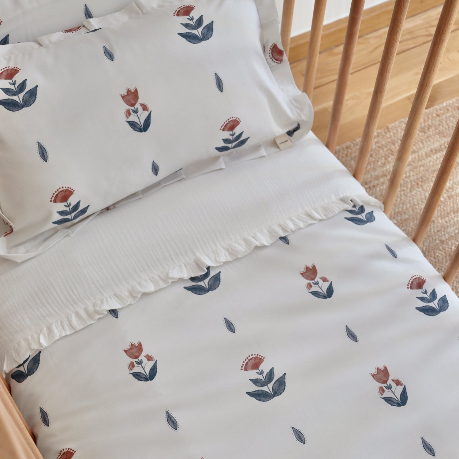 Indian Flowers duvet cover with border
