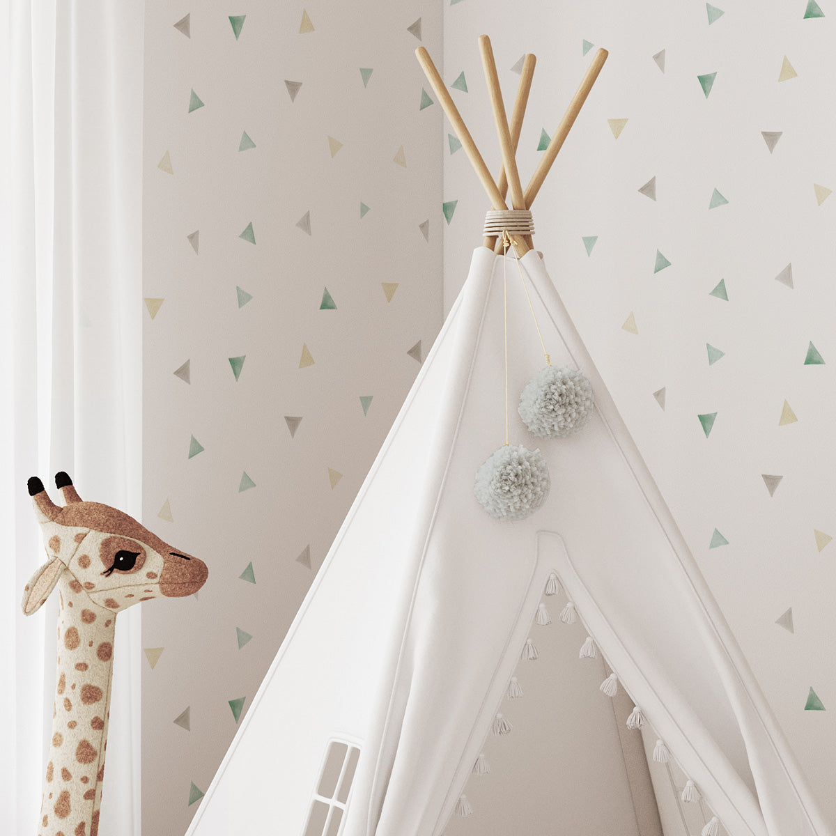 Habitación de niño con papel pintado Triángulos verde para decoración
