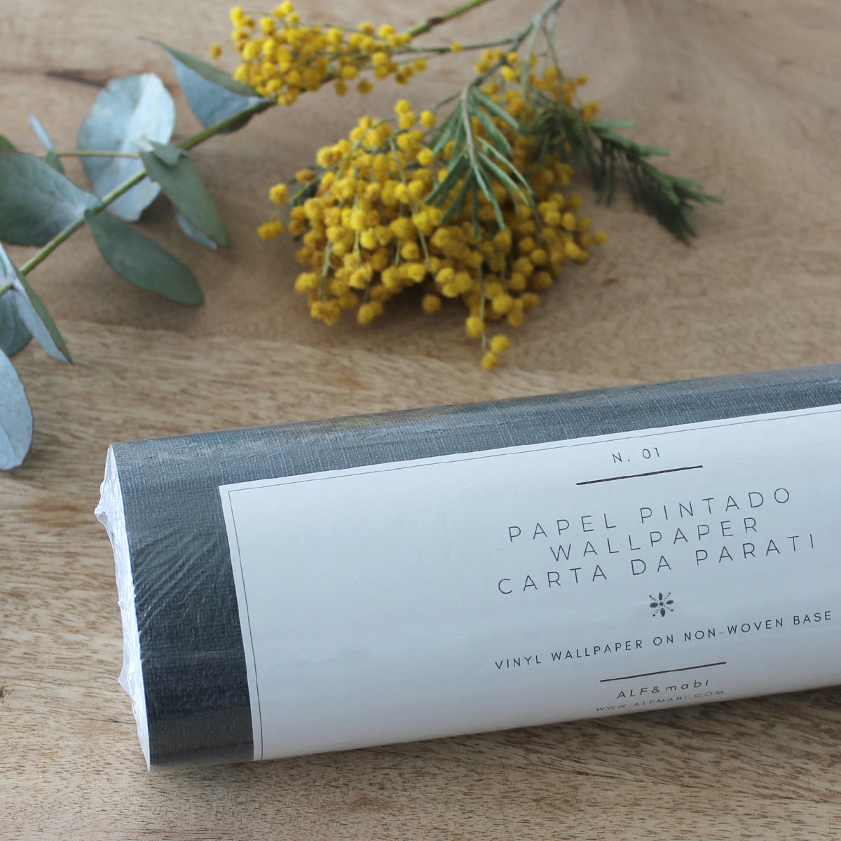 Papel pintado azul marino con textura tela vinílico