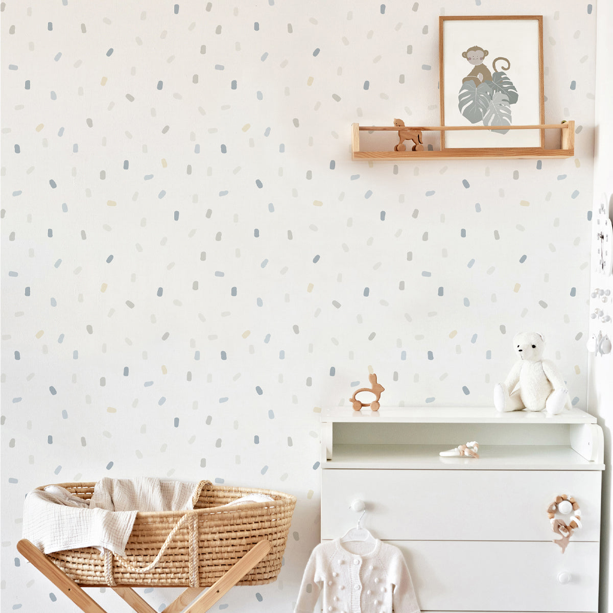 Papel pintado Confetti azul clarito para la decoración de cuartos infantiles