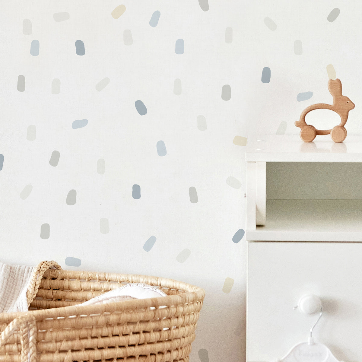 Papel pintado Confetti azul para decorar cuartos de niños