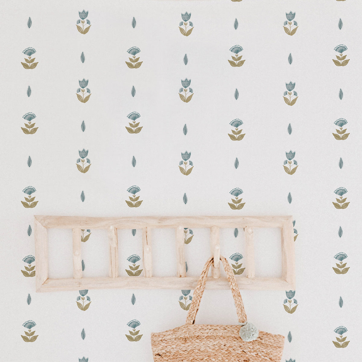 Papel pintado Flores Mogoles mostaza azul para decoración infantil