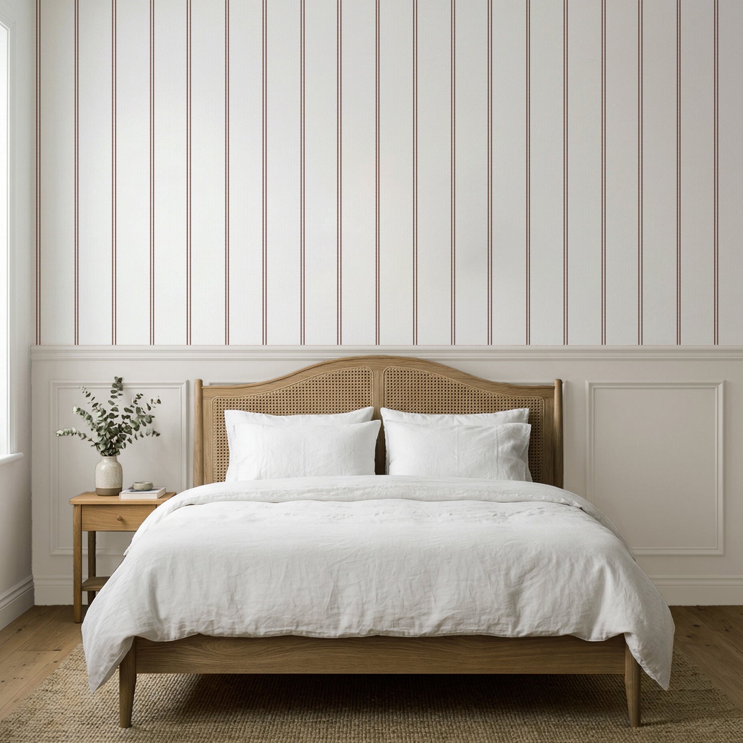 Papel pintado Terre Tressé con rayas color granate