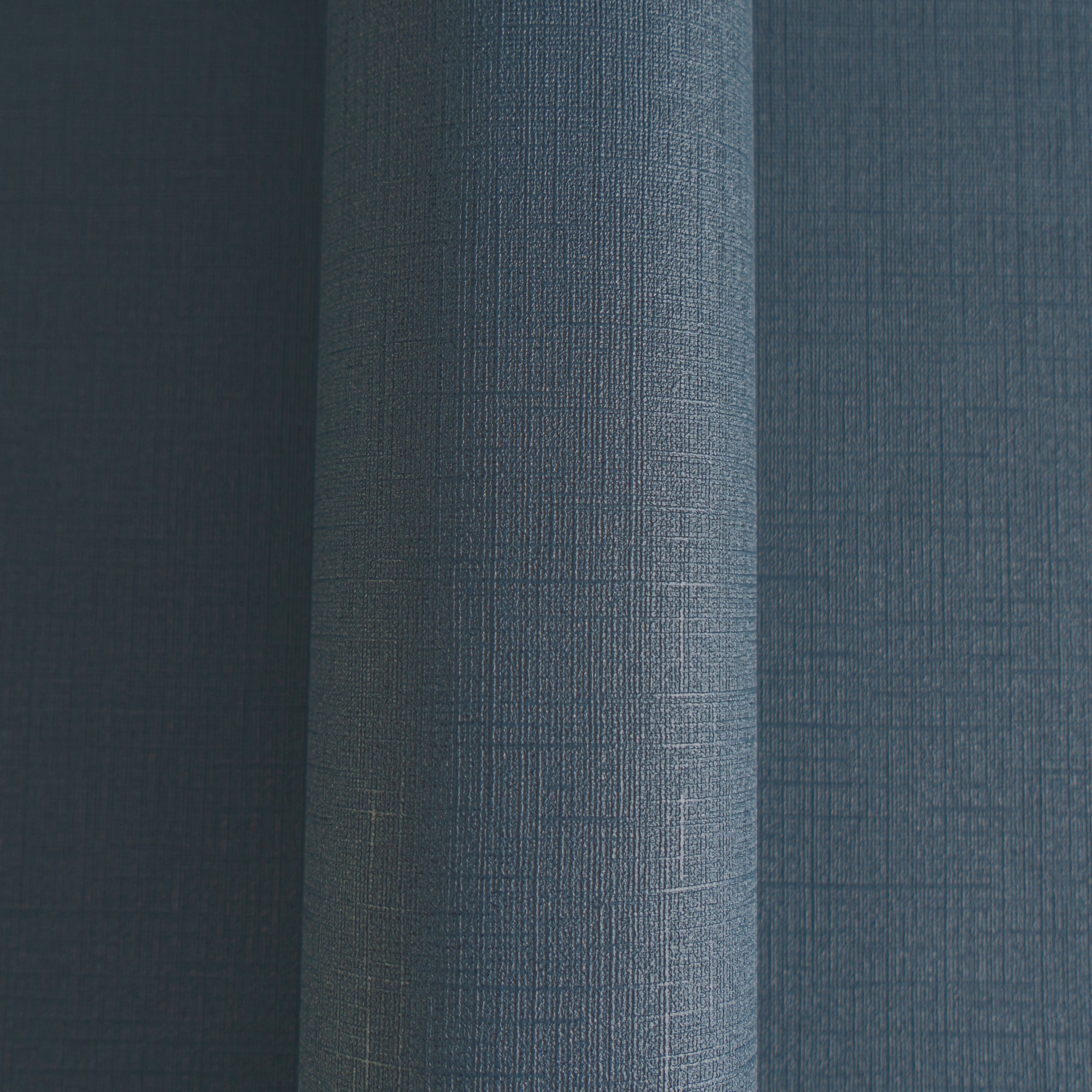 Papel pintado vinílico efecto tela texturizado azul