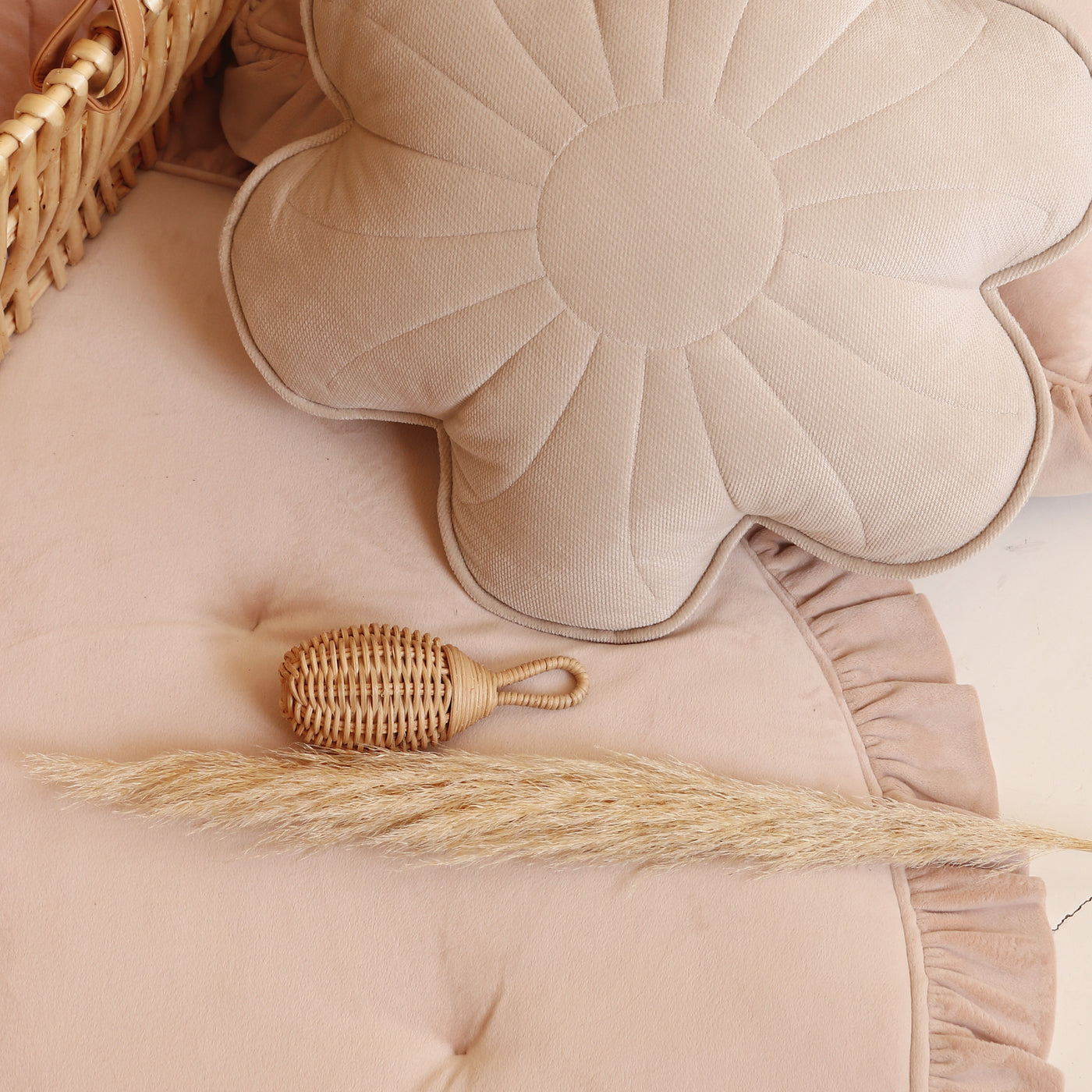 Alfombrilla de juego redonda rosa bebé