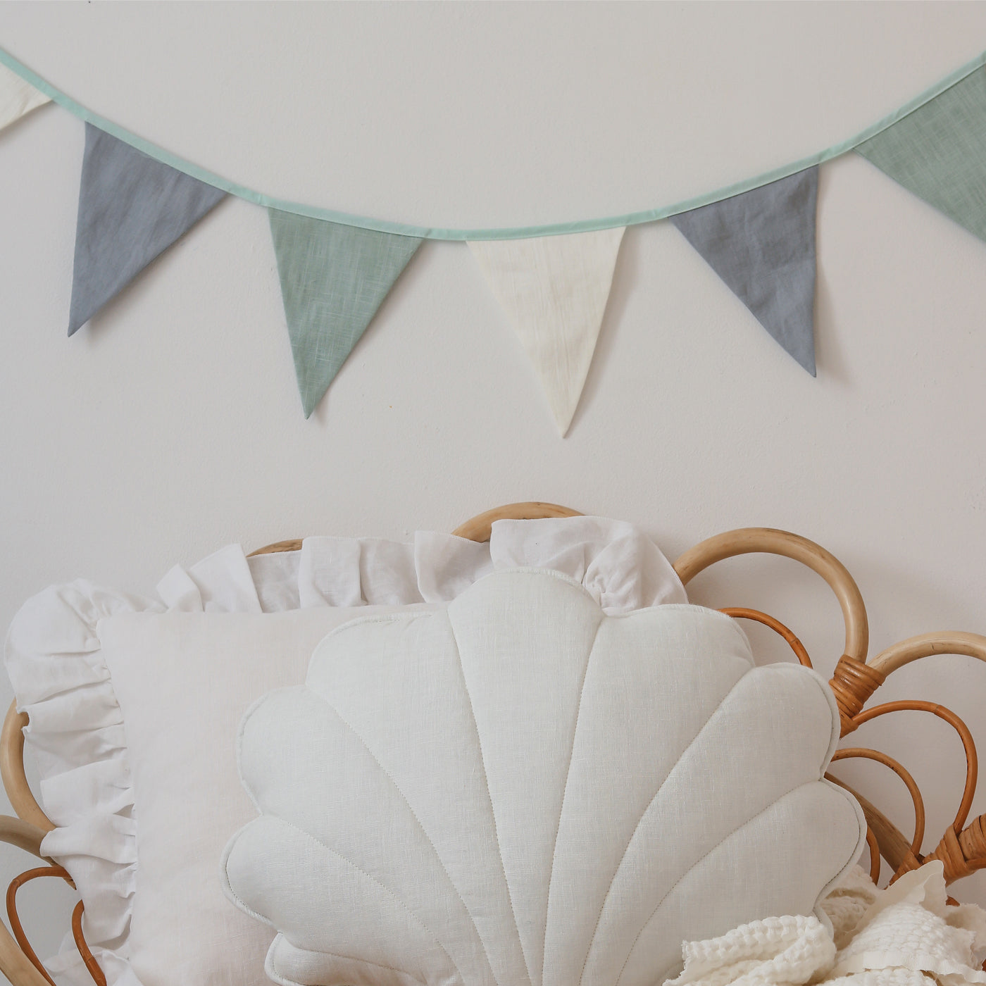 Guirnalda banderines verde mint