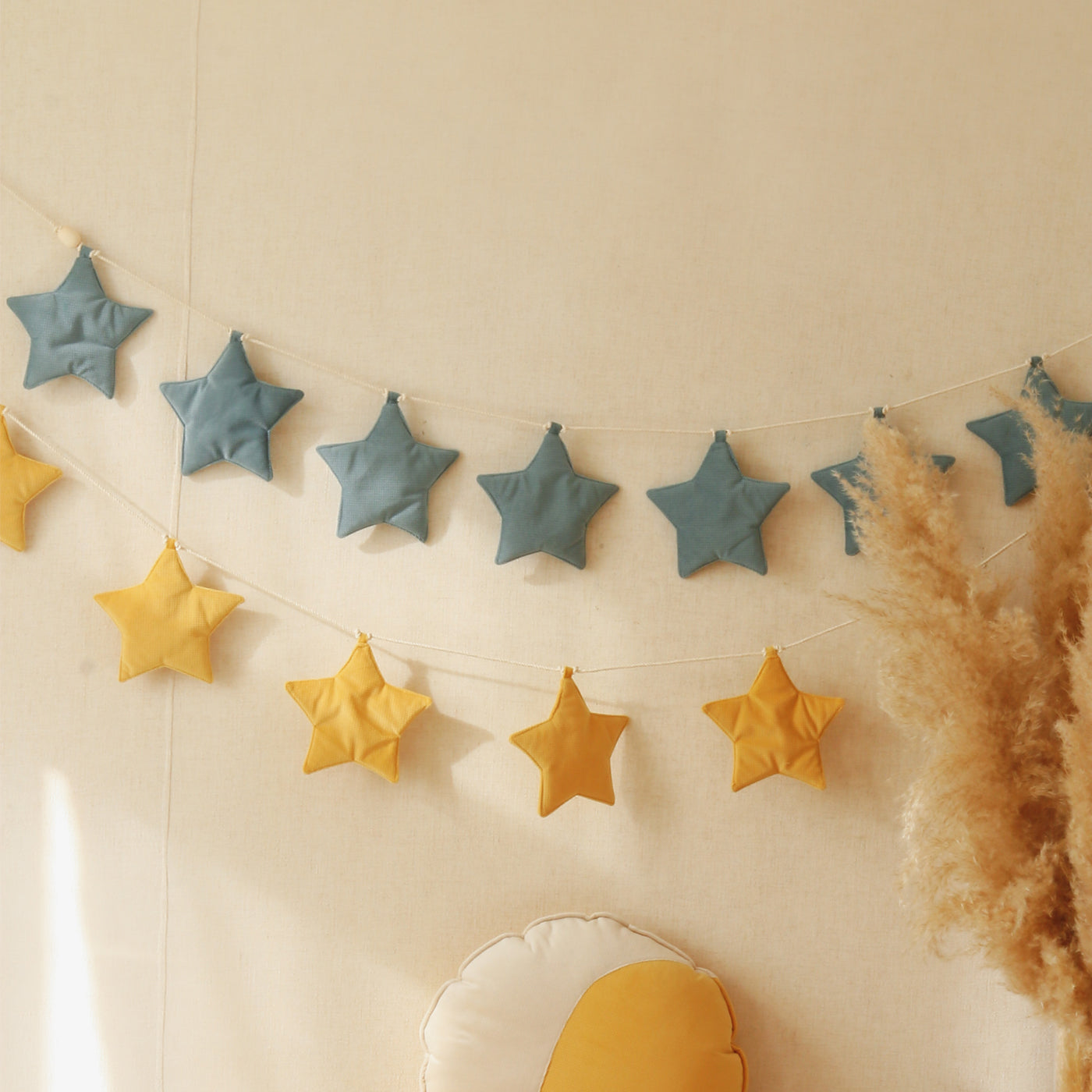 Guirnalda estrellas verde mint gris infantil